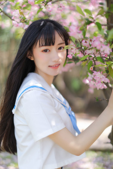 16岁女RAPPER台湾